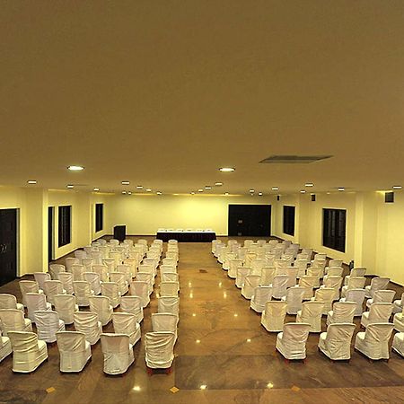 Amritara Ambatty Greens Resort Virajpet Eksteriør bilde