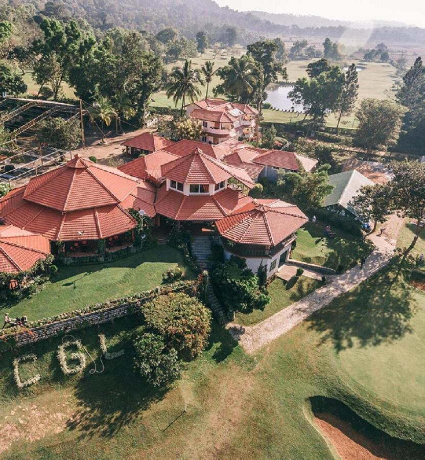 Amritara Ambatty Greens Resort Virajpet Eksteriør bilde