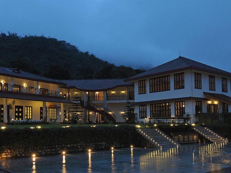 Amritara Ambatty Greens Resort Virajpet Eksteriør bilde