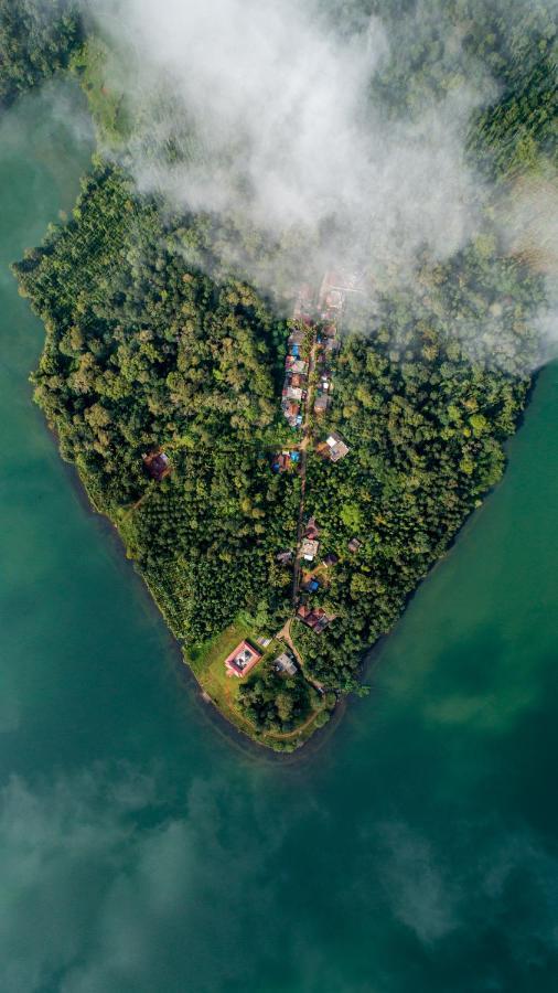 Amritara Ambatty Greens Resort Virajpet Eksteriør bilde