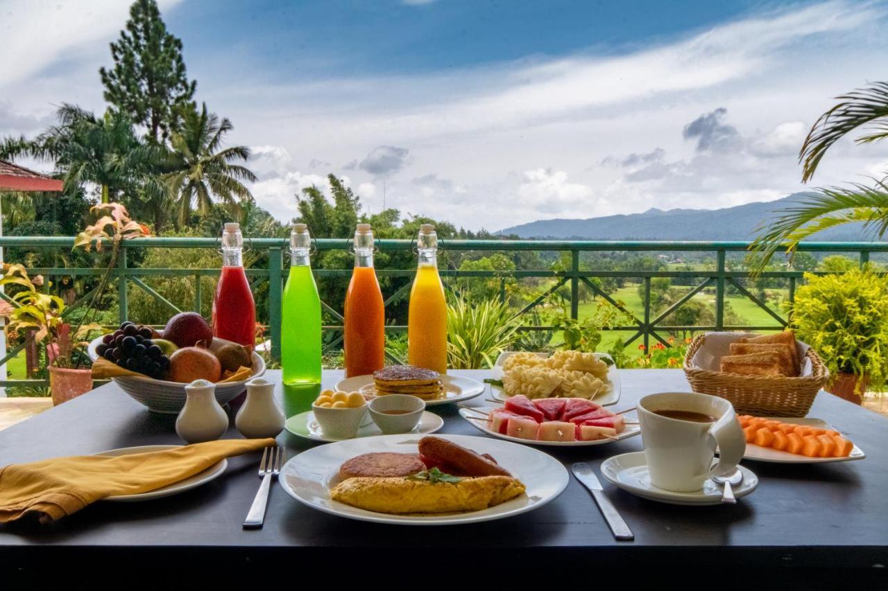 Amritara Ambatty Greens Resort Virajpet Eksteriør bilde