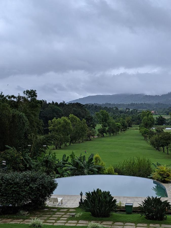 Amritara Ambatty Greens Resort Virajpet Eksteriør bilde