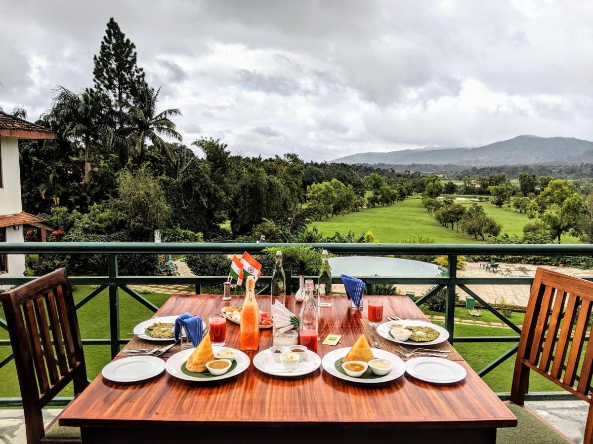 Amritara Ambatty Greens Resort Virajpet Eksteriør bilde