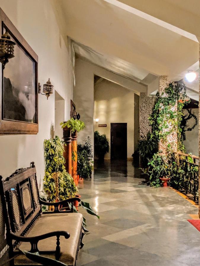 Amritara Ambatty Greens Resort Virajpet Eksteriør bilde